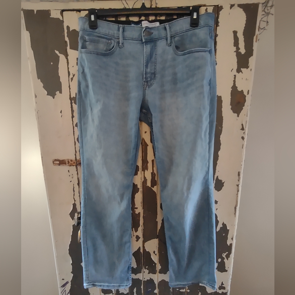 34X30 STRAIGHT BY OLD NAVY LT WASH 360 DEGREE STRETCH